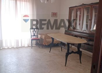 Sala da pranzo - Three-room apartment via Lombardia
 
15, Acireale - photo 13