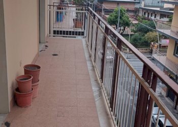 Balcone - Three-room apartment via Lombardia
 
15, Acireale - photo 17