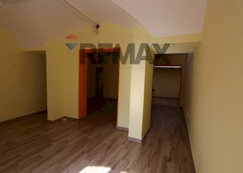 Stanza vuota - Commercial Premises Viale delle Provincie
83, Giarre - photo 4
