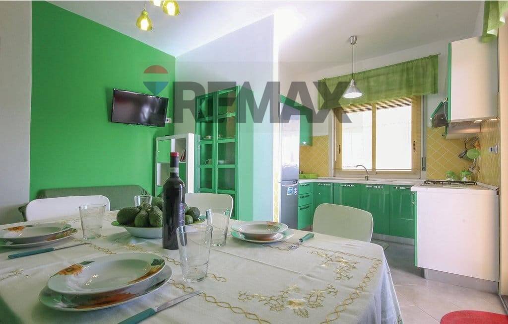 Sala da pranzo - Bilocale via Porticato
2, Giardini-Naxos - foto 3