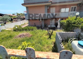 Casa all\'aperto - Quadrilocale Via Mario Amato
 
38, Mascali - foto 1