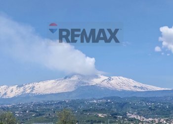 Vista delle montagne - Quadrilocale Via Mario Amato
 
38, Mascali - foto 42