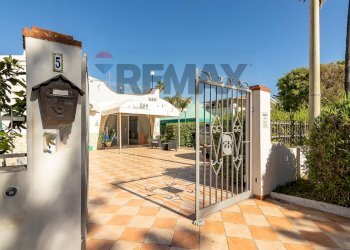 Terrazza - Villa Via Islanda
 
5, Siracusa - foto 3