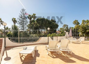 Terrazza - Villa Via Islanda
 
5, Siracusa - foto 11