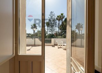Terrazza - Villa Via Islanda
 
5, Siracusa - foto 13