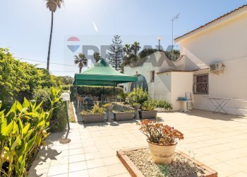 Terrazza - Villa Via Islanda
 
5, Siracusa - foto 36