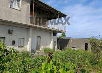Casa all\'aperto - Terreno agricolo via Giarre Nunziata
 
sn, Mascali - foto 27