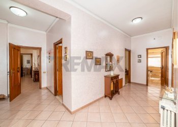 Hall / corridoio - Appartamento Via Giuseppe Bonaventura
 
22, Randazzo - foto 13