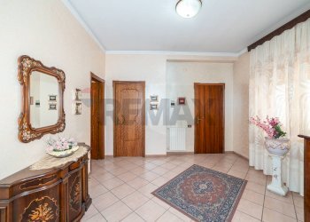 Hall / corridoio - Appartamento Via Giuseppe Bonaventura
 
22, Randazzo - foto 29