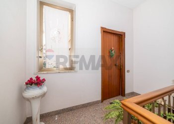 Hall / corridoio - Appartamento Via Giuseppe Bonaventura
 
22, Randazzo - foto 30