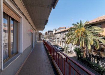 Balcone - Appartamento Via Giuseppe Bonaventura
 
22, Randazzo - foto 32