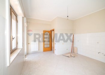 Stanza vuota - Appartamento Via Bonaventura
 
22/C, Randazzo - foto 13