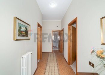 Hall / corridoio - Appartamento Via Bonaventura
 
22, Randazzo - foto 4