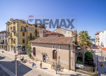 Edificio all\'aperto - Four-room apartment Campo Dei Patriarchi
 
14, Grado - photo 6