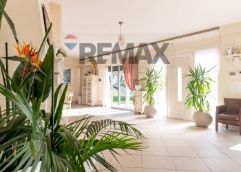 Soggiorno - Casa indipendente Loc.Libbia
 
18/b, Arezzo - foto 1