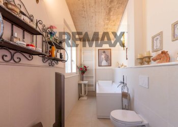 Bagno - Casa indipendente Loc.Libbia
 
18/b, Arezzo - foto 31