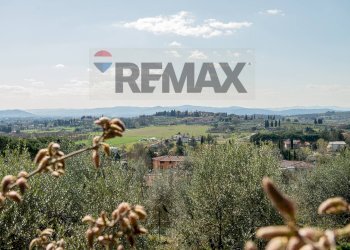 Vista delle montagne - Casa indipendente Loc.Libbia
 
18/b, Arezzo - foto 38