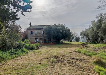 Giardino - Rustic contrada castelnuovo
 
114, Recanati - photo 12