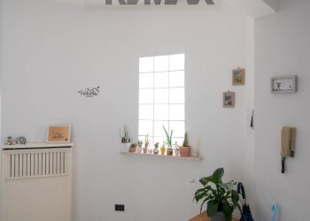 Hall / corridoio - Apartment via dei pini
 
34, Montemarciano - photo 37