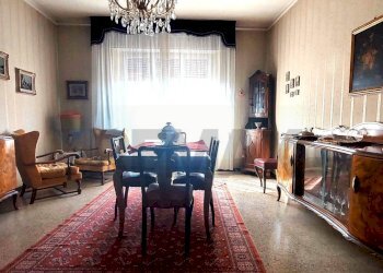 Sala da pranzo - Appartamento Viale Papa Giovanni XXIII
 
15, Jesi - foto 5