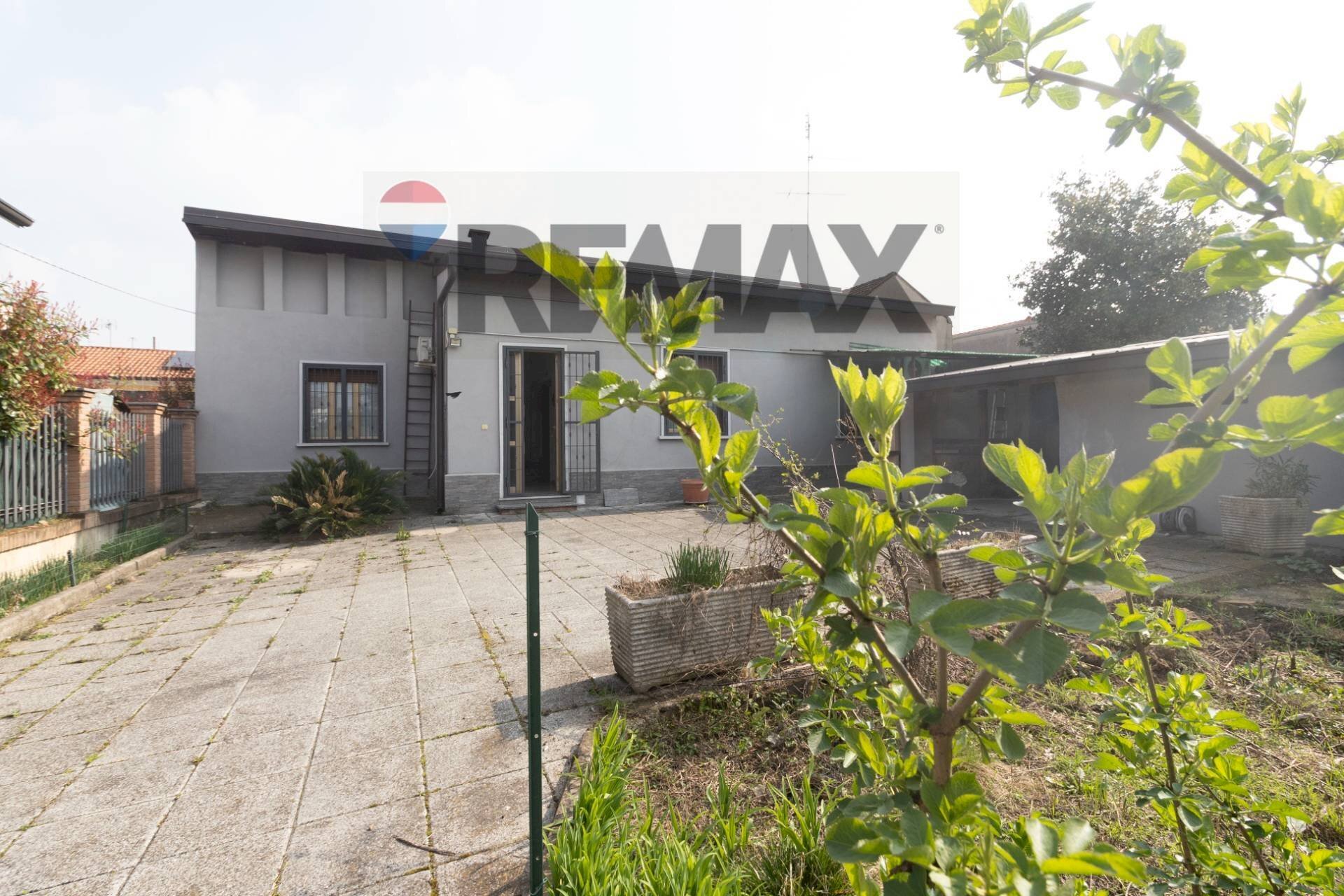 Casa all\'aperto - Villa Via Sicilia
 
12, Desio - photo 1