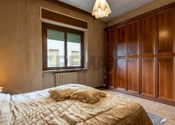 Camera / camera da letto - Villa bixio
 
1, Casatenovo - foto 21