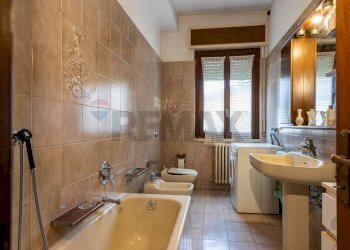 Bagno - Villa bixio
 
1, Casatenovo - foto 28