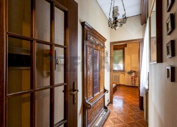Hall / corridoio - Villa bixio
 
1, Casatenovo - foto 43