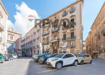 Edificio all\'aperto - Apartment Piazza Manganelli
 
13, Catania - photo 1