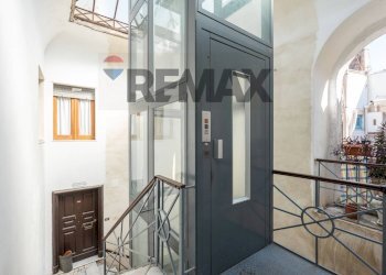Ricezione / Lobby - Apartment Piazza Manganelli
 
13, Catania - photo 5