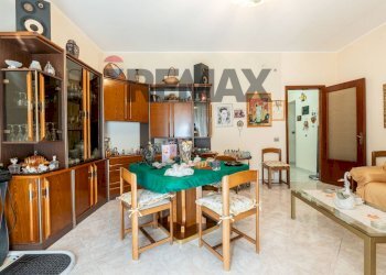 Sala da pranzo - Apartment Piazza Manganelli
 
13, Catania - photo 12