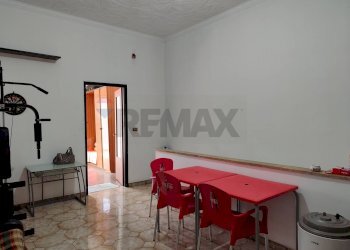 Sala da pranzo - Trilocale Via Regina Margherita
 
57, Santa Teresa di Riva - foto 12