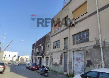 Edificio all\'aperto - Four-room apartment Vicolo Flavio Gioia
 
33, Catania - photo 2