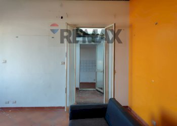 Soggiorno - Four-room apartment Vicolo Flavio Gioia
 
33, Catania - photo 10