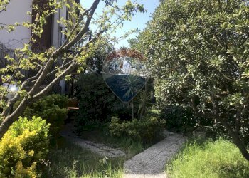 Giardino - Villa via Mattia Preti
 
15, Pedara - photo 8