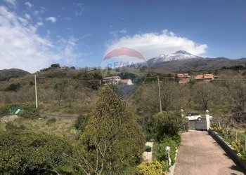 Vista delle montagne - Villa via Mattia Preti
 
15, Pedara - photo 26