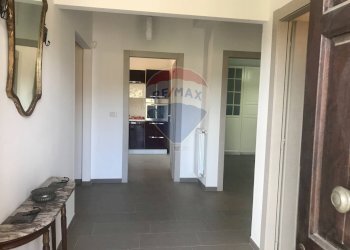 Hall / corridoio - Villa via Mattia Preti
 
15, Pedara - photo 32