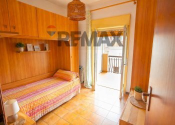 Camera / camera da letto - Three-room apartment VIA SIENA
 
13, Sant'Alessio Siculo - photo 10