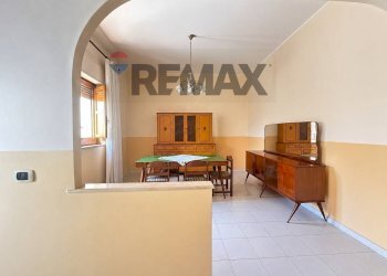 Sala da pranzo - Casa indipendente Str. IV Femmina Morta, 257 95018 Carruba CT
 
285, Riposto - foto 4