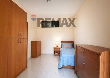 Camera / camera da letto - Casa indipendente Str. IV Femmina Morta, 257 95018 Carruba CT
 
285, Riposto - foto 6