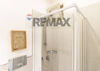 Bagno - One-room apartment Via Recanati
 
9, Giardini-Naxos - photo 13