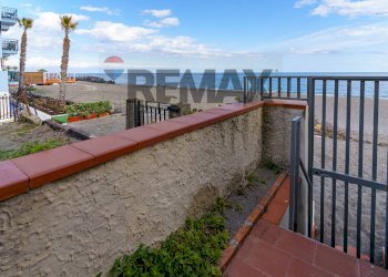 Balcone - One-room apartment Via Recanati
 
9, Giardini-Naxos - photo 17