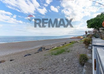 Vista dell\'acqua - One-room apartment Via Recanati
 
9, Giardini-Naxos - photo 20