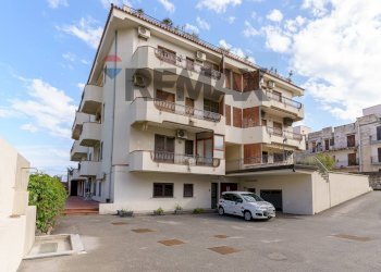 Edificio all\'aperto - One-room apartment Via Recanati
 
9, Giardini-Naxos - photo 21