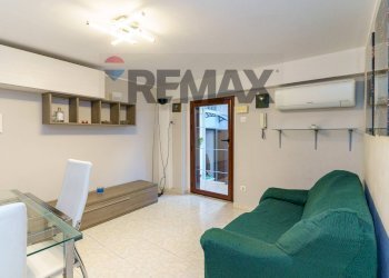 Soggiorno - Three-room apartment Via Vincenzo Giuffrida
 
92, Catania - photo 3