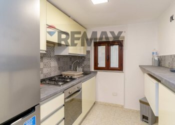 Cucina - Three-room apartment Via Vincenzo Giuffrida
 
92, Catania - photo 8