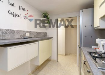 Cucina - Three-room apartment Via Vincenzo Giuffrida
 
92, Catania - photo 10