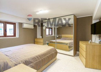 Camera / camera da letto - Three-room apartment Via Vincenzo Giuffrida
 
92, Catania - photo 18