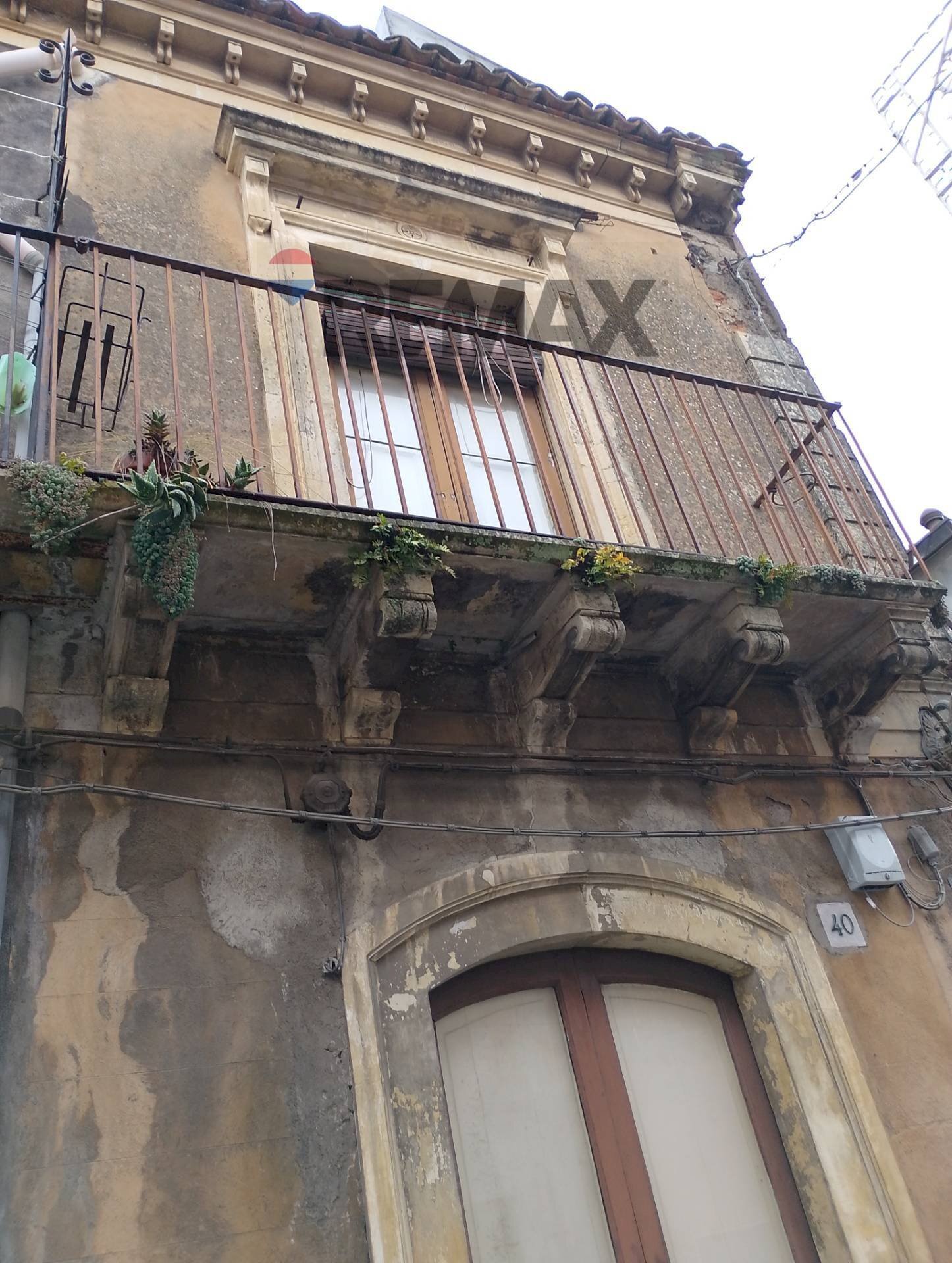 Edificio all\'aperto - Independent house Via vittorio Emanuele
 
40, Trecastagni - photo 1