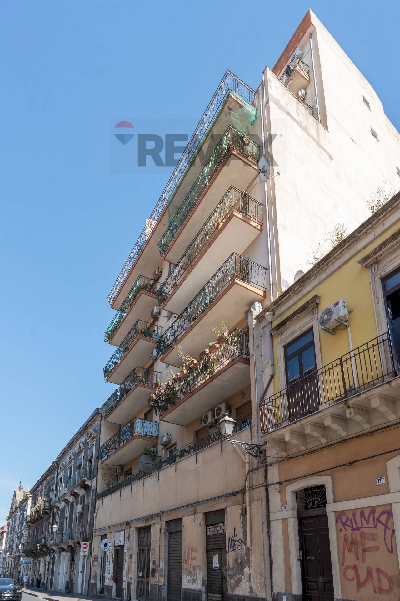 Edificio all\'aperto - Apartment Via Garibaldi
 
259, Catania - photo 2